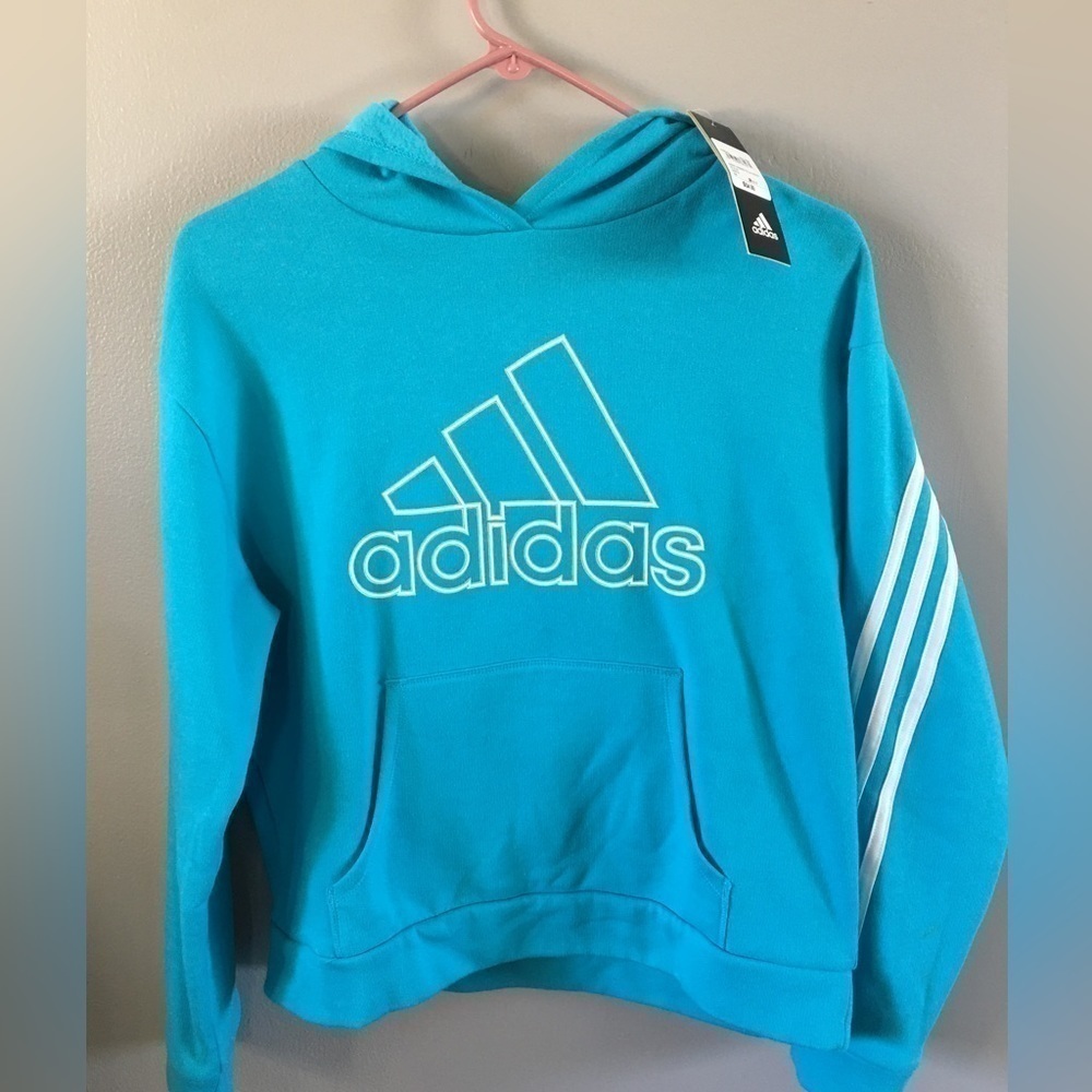 BNWT Youth Adidas cropped hoodie. XL